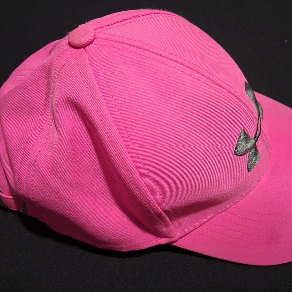 Under Armour Pink Cap - Picture 4 of 7